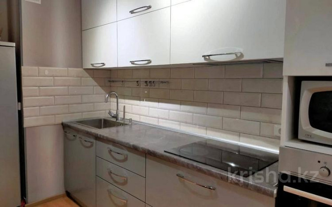 4-комнатная квартира, 94.3 м², 7/9 этаж, Машхур Жусупа 284 Павлодар - изображение 1