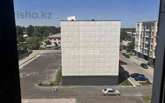 1-комнатная квартира, 40 м², 6/6 этаж, мкр Улжан-2, Кадыргали Жалайыри 44 Алматы