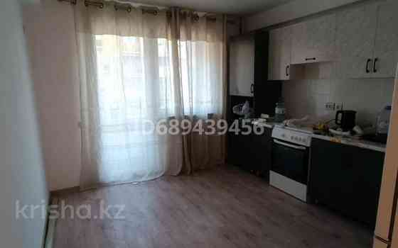 2-комнатная квартира, 61 м², 2/5 этаж, мкр Шугыла, Алтын орда 6/6 Almaty