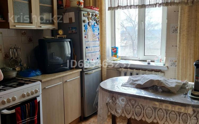 4-комнатная квартира, 74 м², 3/9 этаж, Титова - Акку Семей - изображение 2