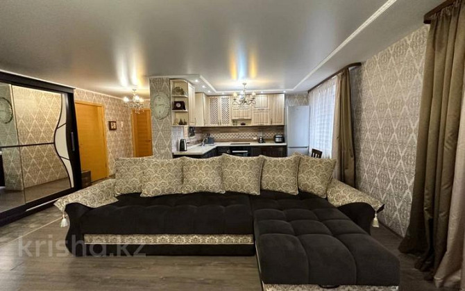 4-комнатная квартира, 101.6 м², 9/9 этаж, Сатпаева 15/3 Усть-Каменогорск - изображение 1