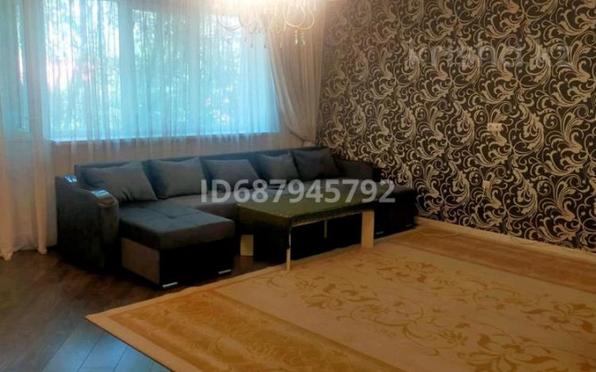 3-комнатная квартира, 110 м², 2/5 этаж, мкр Думан-2 - Мечети Almaty - photo 1