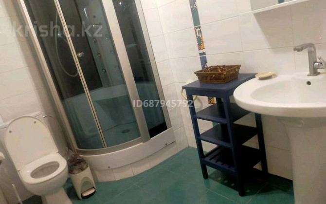 3-комнатная квартира, 110 м², 2/5 этаж, мкр Думан-2 - Мечети Almaty - photo 8