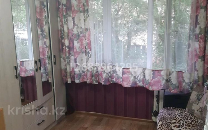 1-комнатная квартира, 13 м², 3/4 этаж, мкр Таугуль-1 6/1 Алматы - изображение 1
