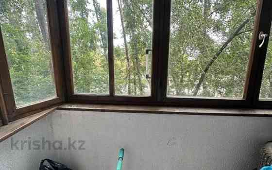 4-комнатная квартира, 85 м², 3/9 этаж, назарбаева 174 Павлодар