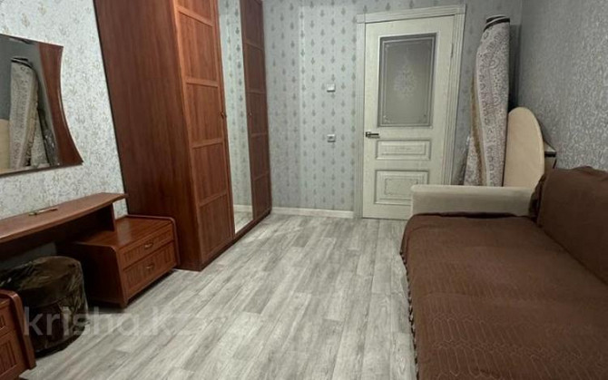 4-комнатная квартира, 85 м², 3/9 этаж, назарбаева 174 Павлодар - изображение 2