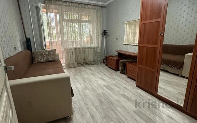 4-комнатная квартира, 85 м², 3/9 этаж, назарбаева 174 Павлодар - изображение 1