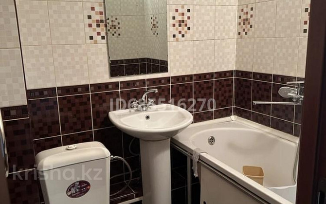 2-комнатная квартира, 42.2 м², 1/5 этаж, мкр Таугуль, Саина 186 - Жандосова Almaty - photo 4