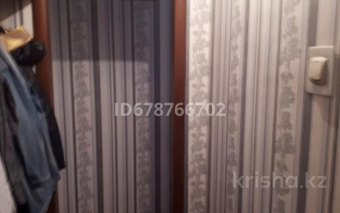 4-комнатная квартира, 75 м², 4/5 этаж, Камали Дюсембекова 35 Karagandy - photo 7