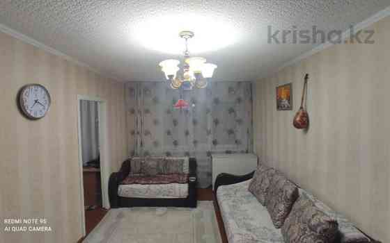 4-комнатная квартира, 61 м², 4/5 этаж, Локомотивная 143 Karagandy