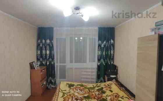 4-комнатная квартира, 61 м², 4/5 этаж, Локомотивная 143 Karagandy