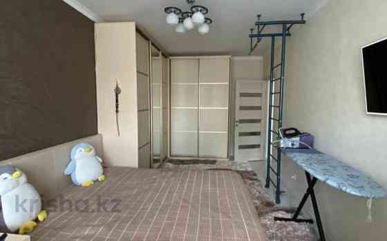 4-комнатная квартира, 87 м², 9/9 этаж, Керей и Жанибек хандар Астана