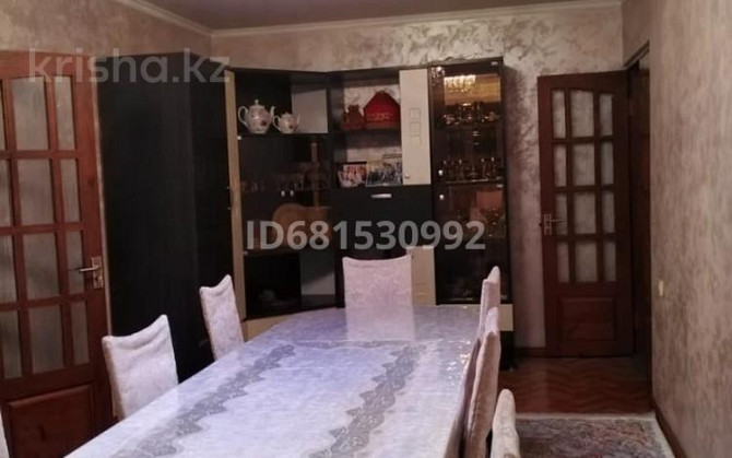 4-комнатная квартира, 72 м², 5/5 этаж, Жангильдина 12 Г - Школы гимназии №45 Шымкент - изображение 2