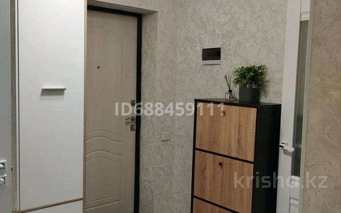 2-комнатная квартира, 44 м², 2/10 этаж, мкр Шугыла, Жунисова 8/8 - 2022 Алматы - изображение 1