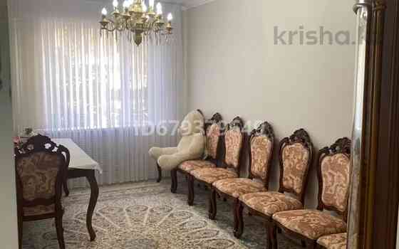 4-комнатная квартира, 90 м², 2/5 этаж, 14-й мкр 42 Актау