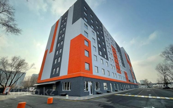 3-комнатная квартира, 78.5 м², 11/11 этаж, мкр Аксай-1, Райымбека 524 Алматы - изображение 1