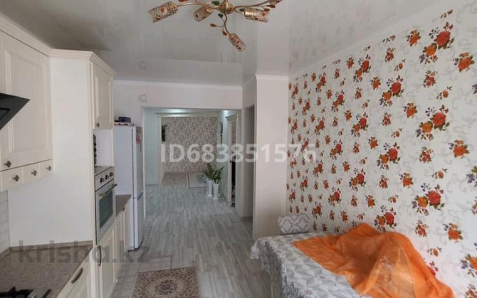 4-комнатная квартира, 112.8 м², 4/6 этаж, 35-мкр 30 Актау - изображение 1