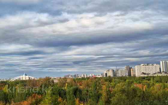 4-комнатная квартира, 120 м², 5/9 этаж, Керей, Жанибек хандар 40 - Бокейхана Astana