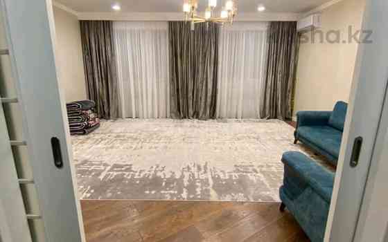 4-комнатная квартира, 125 м², 8/10 этаж, 16-й мкр 63 Актау