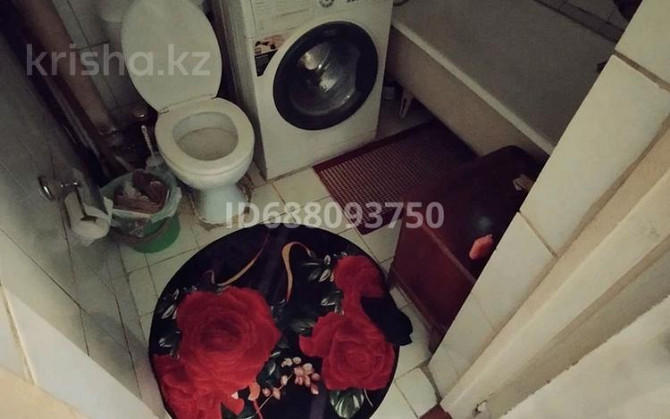 1-комнатная квартира, 33 м², 1/2 этаж, мкр Мамыр, Коржын 6 - 2-ух этажные,кирпичные дома,по яссауи м Алматы - изображение 3
