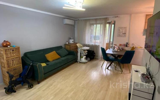3-комнатная квартира, 55 м², 3/4 этаж, Айманова Алматы - изображение 1