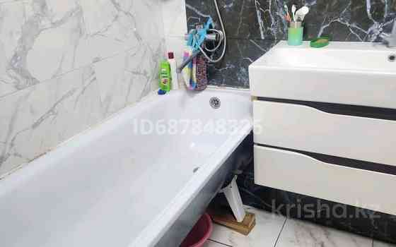 2-комнатная квартира, 52 м², 2/10 этаж, Алтын орда 6/66 28 блок Алматы