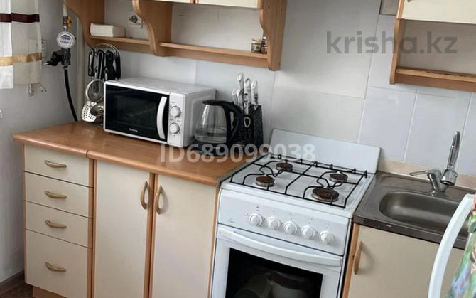 2-комнатная квартира, 63 м², 3/9 этаж, мкр Шугыла 341/3 Almaty - изображение 3