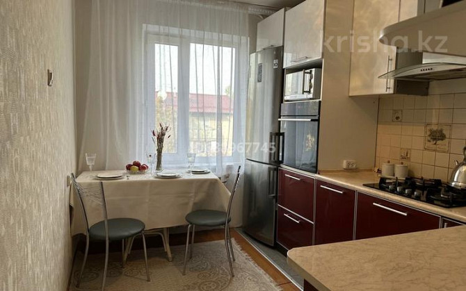 4-комнатная квартира, 74 м², 5/5 этаж, мкр Орбита-4 4 Алматы - изображение 1