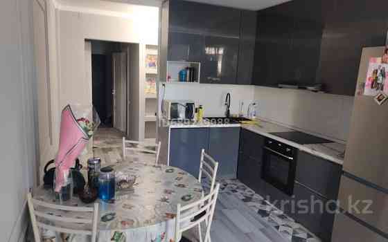 2-комнатная квартира, 63 м², 3/13 этаж, Толе би 189/3 - Ул. Толе би уг.Ул Жарокова Almaty