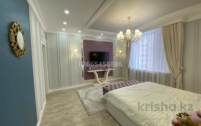 4-комнатная квартира, 196 м², 5/12 этаж, Мкр. Степной-2 2/4 Караганда - изображение 3