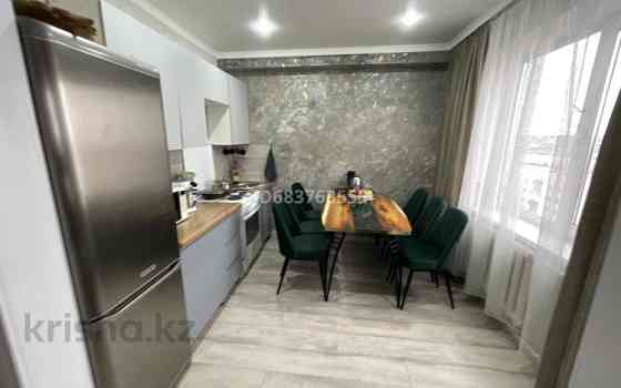 4-комнатная квартира, 80 м², 9/9 этаж, мкр Юго-Восток, Мкр Орбита - Карагандинец Караганда