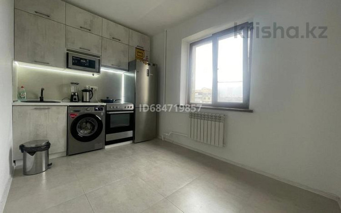 2-комнатная квартира, 53.2 м², мкр Аксай-1А 10 - Толе би Момышулы Almaty - photo 3