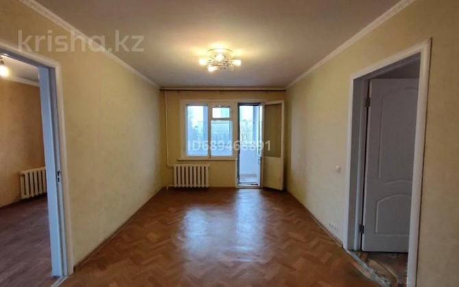 4-комнатная квартира, 70 м², 5/5 этаж, Басенова 41/2 Almaty - photo 2