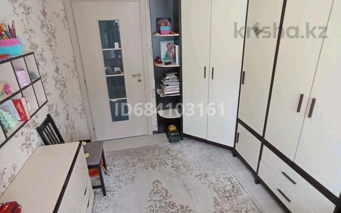 4-комнатная квартира, 75 м², 2/3 этаж, Молдагулова 65 Экибастуз - изображение 8