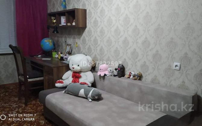 4-комнатная квартира, 72 м², 2/5 этаж, Сурикова 3 а Шымкент - изображение 2