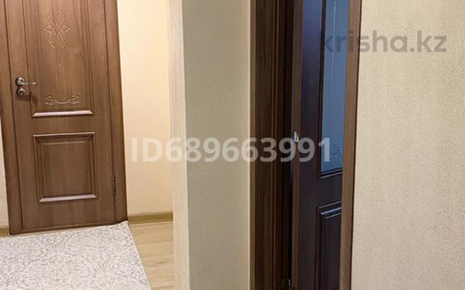 3-комнатная квартира, 80 м², 5/6 этаж, мкр Мамыр-2 3 Almaty - photo 1
