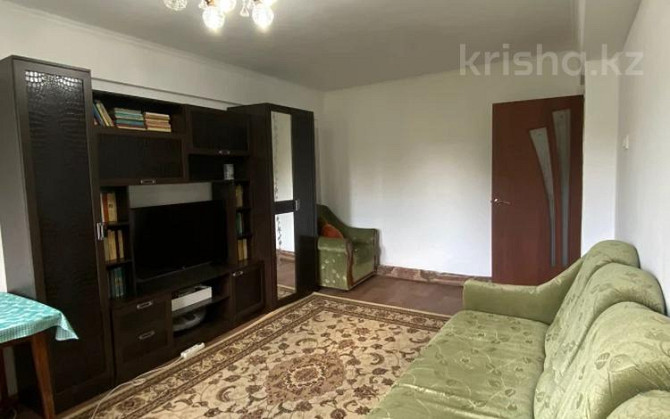 4-комнатная квартира, 80 м², 3/5 этаж, Пр. Шакарима 150 Ust-Kamenogorsk - photo 2