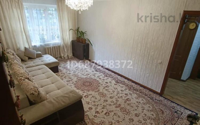 3-комнатная квартира, 64 м², 1/4 этаж, мкр №6 18а - Абай - Сайн Almaty - photo 2