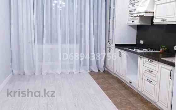 3-комнатная квартира, 91 м², 4/9 этаж, Улугбека 59 Almaty