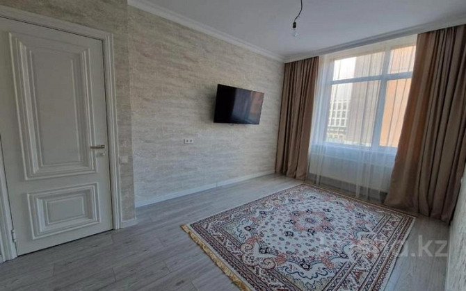 4-комнатная квартира, 110 м², 4/15 этаж, Сагадат Нурмагамбетов 21/1 Астана - изображение 1