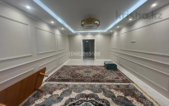4-комнатная квартира, 128 м², 2/5 этаж, мкр. Батыс-2, Мустафа Шокая 28 Актобе - изображение 3