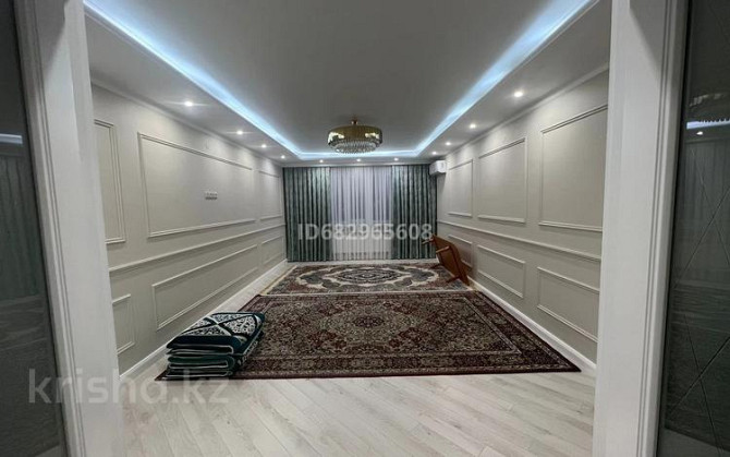 4-комнатная квартира, 128 м², 2/5 этаж, мкр. Батыс-2, Мустафа Шокая 28 Актобе - изображение 2