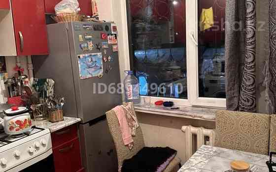 3-комнатная квартира, 57 м², 1/4 этаж, мкр №3 33 - Абая Саина Almaty