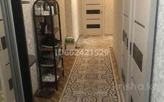 4-комнатная квартира, 80.8 м², 8/9 этаж, Сауран 12/1 - дом за зданием «Казактелеком» Astana
