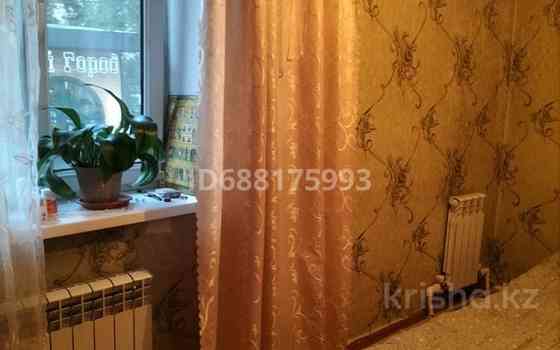 3-комнатная квартира, 52 м², 2/2 этаж, мкр Айгерим-1 - 14 Поликлиника 50м Almaty