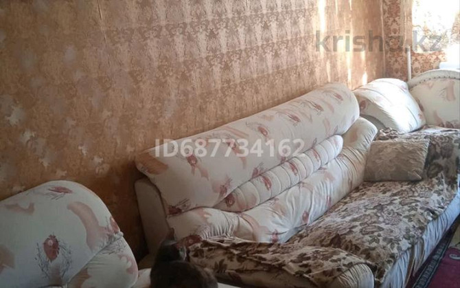 2-комнатная квартира, 39 м², 2/3 этаж, мкр Алтай-1 12 - ВАЗ Almaty - photo 4