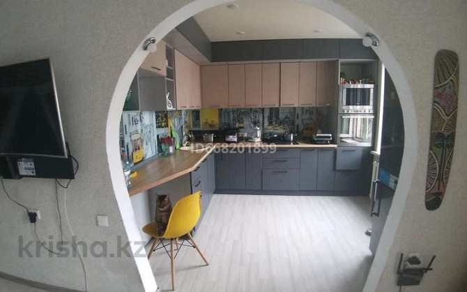 4-комнатная квартира, 90 м², 4/9 этаж, улица Кабанбай батыра 48 - Аймаутова Semey - photo 2