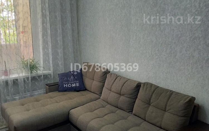 4-комнатная квартира, 85 м², 5/5 этаж, мкр Мамыр-2 14 Алматы - изображение 1