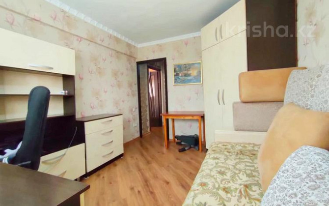4-комнатная квартира, 84.1 м², 4/5 этаж, Космическая 14/3 Усть-Каменогорск - изображение 2