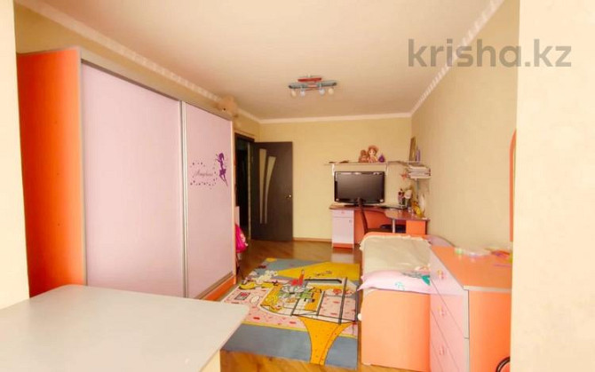 4-комнатная квартира, 84.1 м², 4/5 этаж, Космическая 14/3 Усть-Каменогорск - изображение 7